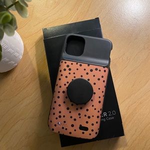 Casely iPhone 11 Pro Max charging case